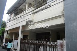Jual Rumah Favorit Siap Huni LB 200m2 di Tebet, Jakarta Selatan Jual Rumah Favorit Siap Huni LB 200m2 di Tebet, Jakarta Selatan
