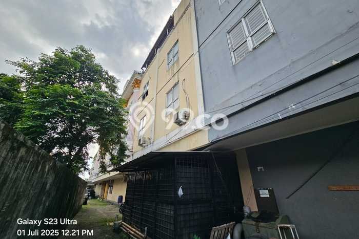 Ruko Bagus LT 81m2 LB 185m2 Dijual di Tebet Jakarta Selatan Ruko Bagus LT 81m2 LB 185m2 Dijual di Tebet Jakarta Selatan