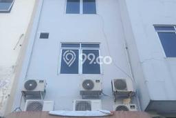 Area Ramai! Ruko Dijual di Kelapa Gading untuk Bisnis Luas Bangunan 190m2 Area Ramai! Ruko Dijual di Kelapa Gading untuk Bisnis Luas Bangunan 190m2