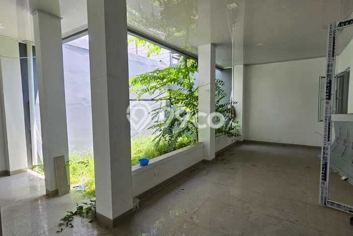 Dijual Cepat Rumah Bagus Siap Huni LB 200m2 di Cikarang Pusat, Bekasi Dijual Cepat Rumah Bagus Siap Huni LB 200m2 di Cikarang Pusat, Bekasi
