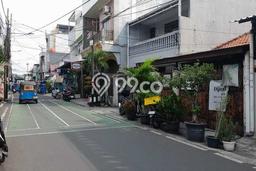 Rumah Strategis Minimalis Lb 168m2 di Johar Baru, Jakarta Pusat Rumah Strategis Minimalis Lb 168m2 di Johar Baru, Jakarta Pusat
