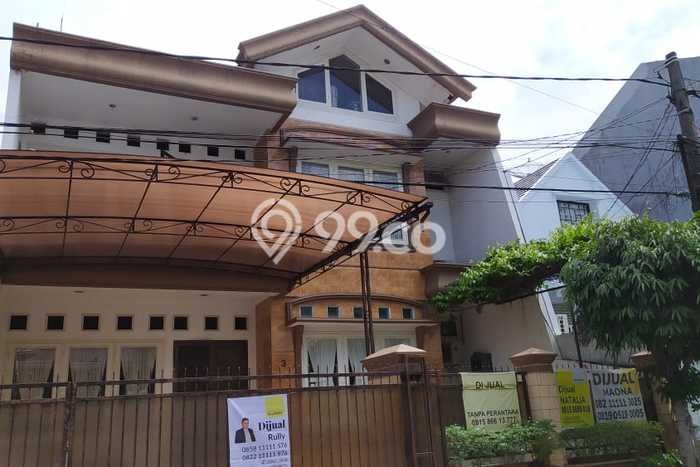 Siap Huni Hunian Elit 4 Kamar di Kelapa Gading Dekat ke Mana Saja Siap Huni Hunian Elit 4 Kamar di Kelapa Gading Dekat ke Mana Saja