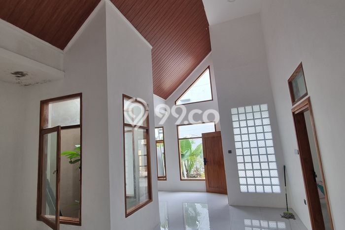 Jual Rumah Favorit Siap Huni LB 102m2 di Kupang Timur, Kupang Jual Rumah Favorit Siap Huni LB 102m2 di Kupang Timur, Kupang