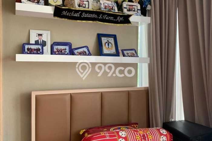 Disewakan! Rumah 4 Kamar Tidur &
2 Kamar Mandi di Citraland, Surabaya Disewakan! Rumah 4 Kamar Tidur &
2 Kamar Mandi di Citraland, Surabaya