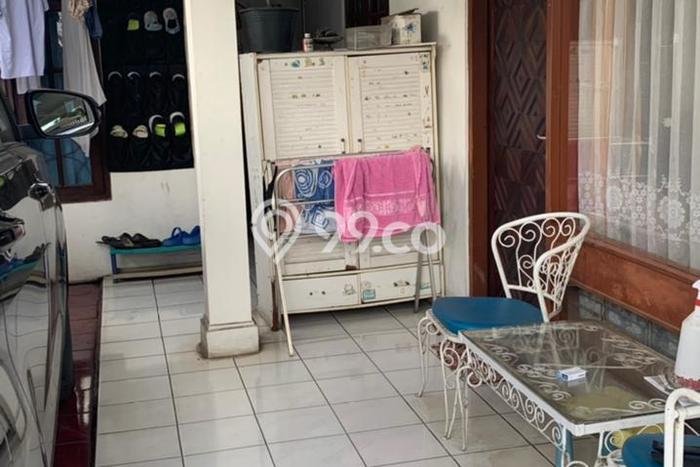 Siap Huni Hunian Elit 3 Kamar di Kebayoran Lama Dekat ke Mana Saja Siap Huni Hunian Elit 3 Kamar di Kebayoran Lama Dekat ke Mana Saja