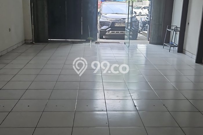 Ruko Dijual di Prime Area Jakarta Timur Luas 153m2 Ruko Dijual di Prime Area Jakarta Timur Luas 153m2
