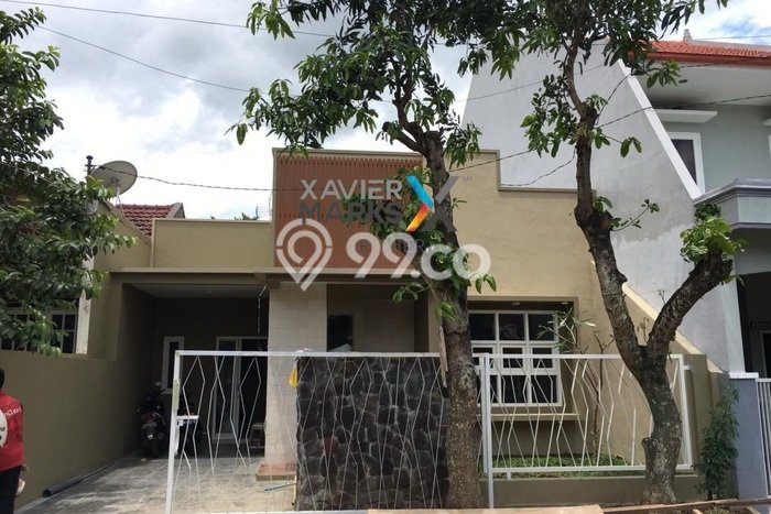 Rumah Luas Asri 2 KT Siap Pakai di Araya Malang Rumah Luas Asri 2 KT Siap Pakai di Araya Malang