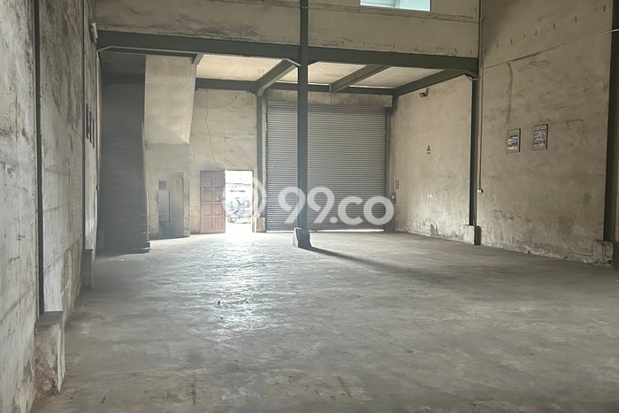 Disewakan Gudang Premium di Sei Panas, Luas 280m², Lokasi Ramai Disewakan Gudang Premium di Sei Panas, Luas 280m², Lokasi Ramai