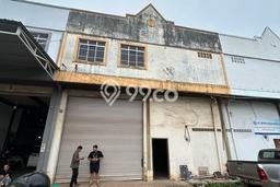 Disewakan Gudang Premium di Sei Panas, Luas 280m², Lokasi Ramai Disewakan Gudang Premium di Sei Panas, Luas 280m², Lokasi Ramai