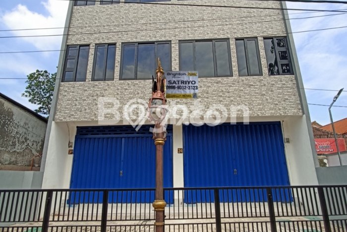 Unit Ruko Dijual di Magersari Mojokerto Luas Bangunan 168m2 Unit Ruko Dijual di Magersari Mojokerto Luas Bangunan 168m2