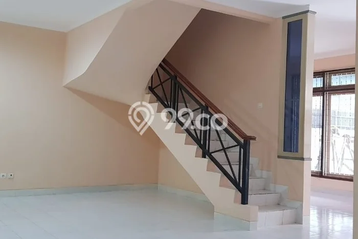 Jarang Ada! Rumah Kontrakan 4 Kamar Bagus Siap Huni Daan Mogot Jarang Ada! Rumah Kontrakan 4 Kamar Bagus Siap Huni Daan Mogot