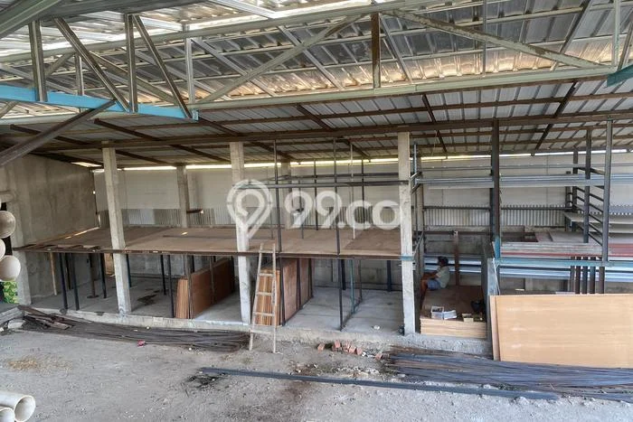 Untuk Dijual Komersial di Tambelang Bekasi LT 2123m2 / LB 215m2 Untuk Dijual Komersial di Tambelang Bekasi LT 2123m2 / LB 215m2