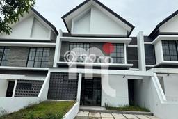 For Sale Hunian Rumah Terawat 2 Kamar di BSB City, Semarang For Sale Hunian Rumah Terawat 2 Kamar di BSB City, Semarang