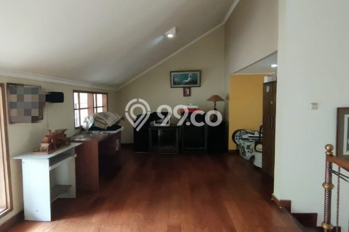 Hunian Elit LB 200m2 Siap Pakai Desain Elegan di Pajajaran, Bandung Hunian Elit LB 200m2 Siap Pakai Desain Elegan di Pajajaran, Bandung