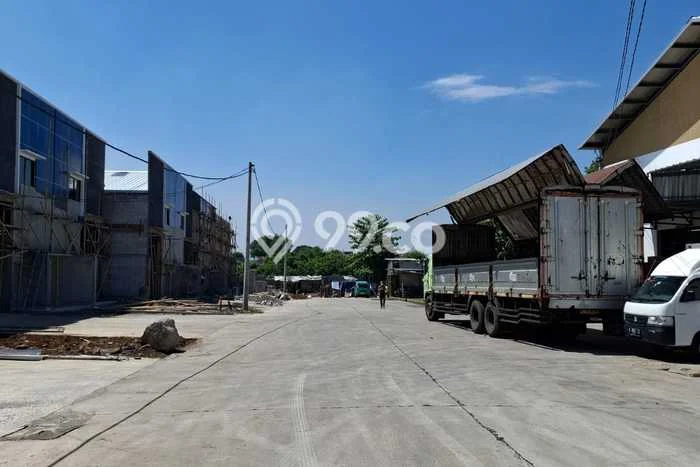 Unit Gudang disewakan di Katapang Bandung dengan LT 1237m2 / LB 998m2 Unit Gudang disewakan di Katapang Bandung dengan LT 1237m2 / LB 998m2