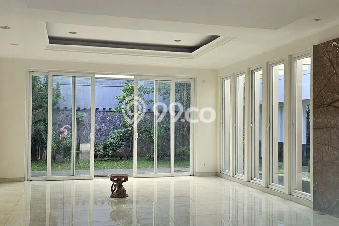 Rumah Eksklusif Dijual LT 476m2 di Sukasari, Bandung Rumah Eksklusif Dijual LT 476m2 di Sukasari, Bandung