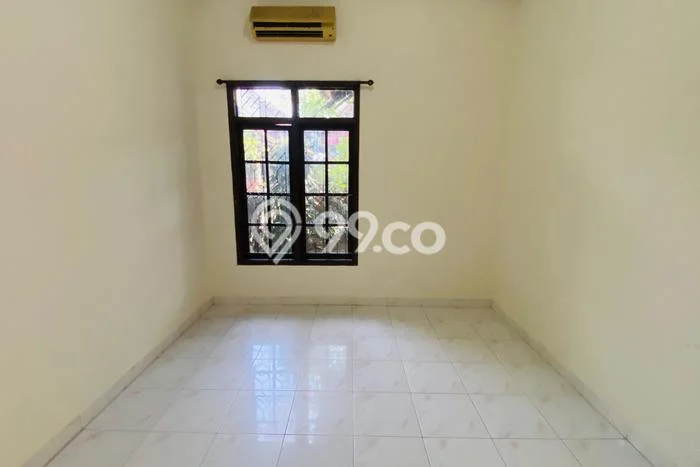 Rumah Sewa Denpasar LT 240m2 LB 200m2 Area Sidakarya Rumah Sewa Denpasar LT 240m2 LB 200m2 Area Sidakarya