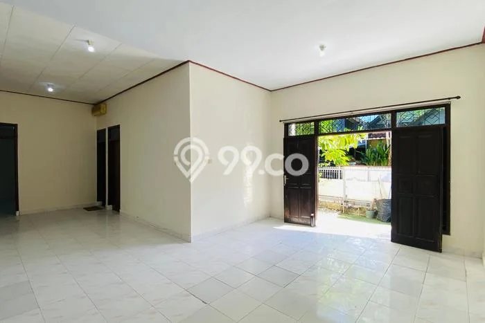 Rumah Sewa Denpasar LT 240m2 LB 200m2 Area Sidakarya Rumah Sewa Denpasar LT 240m2 LB 200m2 Area Sidakarya