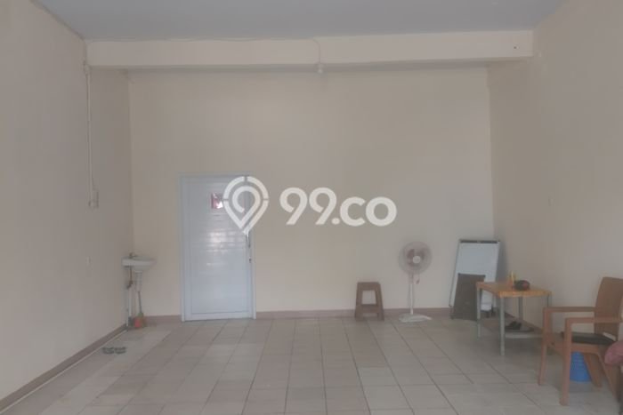 INVESTASI POTENSIAL! Ruko di , Luas 200m2m², Potensi Keramaian Tinggi INVESTASI POTENSIAL! Ruko di , Luas 200m2m², Potensi Keramaian Tinggi