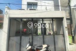 Siap Huni Rumah Mewah 2 Kamar di Tebet Dekat ke Mana Saja Siap Huni Rumah Mewah 2 Kamar di Tebet Dekat ke Mana Saja