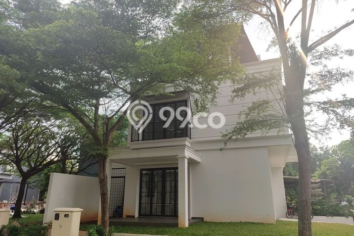 Jual Rumah Mewah Elegan Dengan View Eksklusif di BSD Green Wich, Tangerang Jual Rumah Mewah Elegan Dengan View Eksklusif di BSD Green Wich, Tangerang