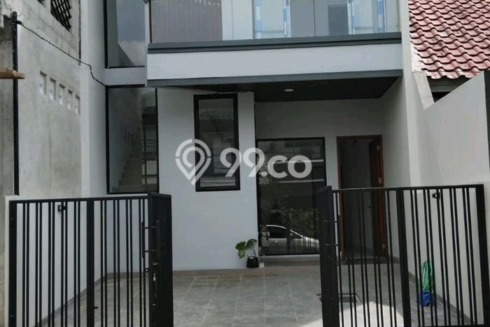 Hunian Nyaman Asri 4 KT Siap Huni di Villa Melati Mas Tangerang Selatan Hunian Nyaman Asri 4 KT Siap Huni di Villa Melati Mas Tangerang Selatan