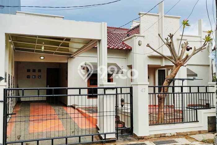 Rumah Eksklusif Dijual LT 295m2 di Pamulang, Tangerang Selatan Rumah Eksklusif Dijual LT 295m2 di Pamulang, Tangerang Selatan