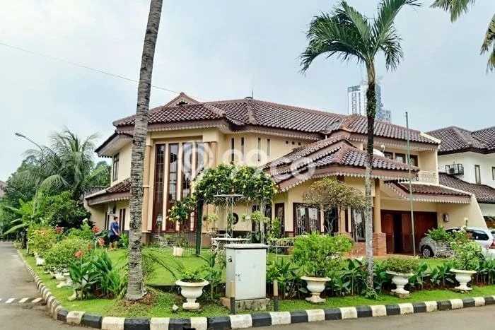 Rumah Luxury Modern Tanpa Renovasi di Bintaro Tangerang Selatan Rumah Luxury Modern Tanpa Renovasi di Bintaro Tangerang Selatan