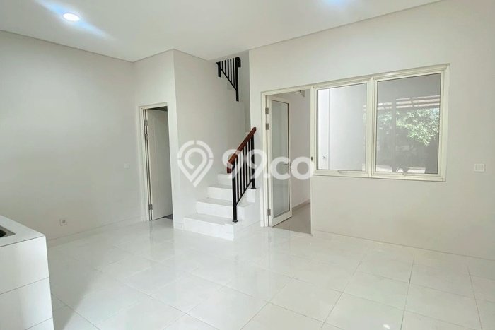 Rumah Luas Asri 2 KT Siap Pakai di BSD Sevilla Tangerang Rumah Luas Asri 2 KT Siap Pakai di BSD Sevilla Tangerang