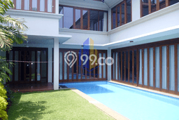 Disewakan Rumah Nyaman di Kemang LT 600m2 / LB 490m2 Kondisi Bagus Disewakan Rumah Nyaman di Kemang LT 600m2 / LB 490m2 Kondisi Bagus