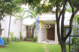 Rumah Disewakan Jakarta Selatan LT 850m2 LB 700m2 Kawasan Ampera Rumah Disewakan Jakarta Selatan LT 850m2 LB 700m2 Kawasan Ampera