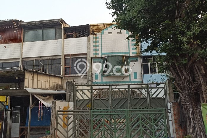 Unit Ruko Dijual di Jakarta Barat LT 158m2 & LB 200m2 Unit Ruko Dijual di Jakarta Barat LT 158m2 & LB 200m2