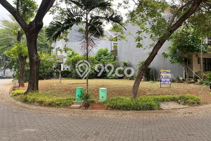Tanah Dijual Lokasi Strategis di Jakarta Barat dengan Luas 180m2 Tanah Dijual Lokasi Strategis di Jakarta Barat dengan Luas 180m2