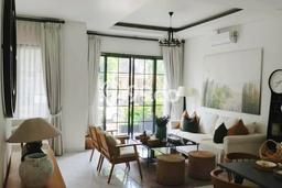 Jual Rumah Mewah Elegan Dengan View Eksklusif di BSD City, Tangerang Jual Rumah Mewah Elegan Dengan View Eksklusif di BSD City, Tangerang