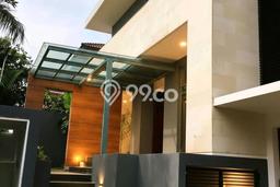 Rumah Elit LB 500m2 Siap Huni Desain Elegan di Pondok Indah, Jakarta Selatan Rumah Elit LB 500m2 Siap Huni Desain Elegan di Pondok Indah, Jakarta Selatan