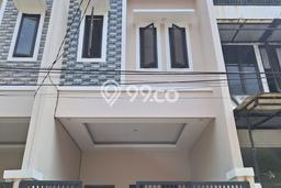 Jual Rumah Eksklusif 4 KT di Tanjung Duren, Jakarta Barat Jual Rumah Eksklusif 4 KT di Tanjung Duren, Jakarta Barat