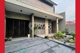 Rumah Luxury Modern Tanpa Renovasi di Meruya Jakarta Barat Rumah Luxury Modern Tanpa Renovasi di Meruya Jakarta Barat