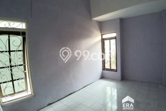 Jual Rumah Favorit Siap Huni LB 120m2 di Semarang Timur, Semarang Jual Rumah Favorit Siap Huni LB 120m2 di Semarang Timur, Semarang