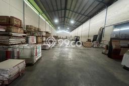 Unit Gudang Paling Strategis di Ngaliyan Semarang dengan LB 1200m2 Unit Gudang Paling Strategis di Ngaliyan Semarang dengan LB 1200m2