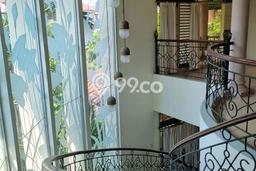 Jual Rumah Mewah Elegan Dengan View Cantik di Bintaro, Jakarta Selatan Jual Rumah Mewah Elegan Dengan View Cantik di Bintaro, Jakarta Selatan