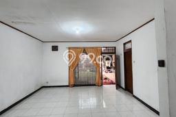Hunian Elit LB 200m2 Siap Huni Desain Elegan di Turangga, Bandung Hunian Elit LB 200m2 Siap Huni Desain Elegan di Turangga, Bandung
