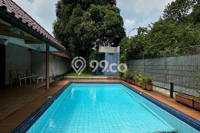 Jual Rumah Luas Megah Dengan View Eksklusif di Pondok Indah, Jakarta Selatan Jual Rumah Luas Megah Dengan View Eksklusif di Pondok Indah, Jakarta Selatan