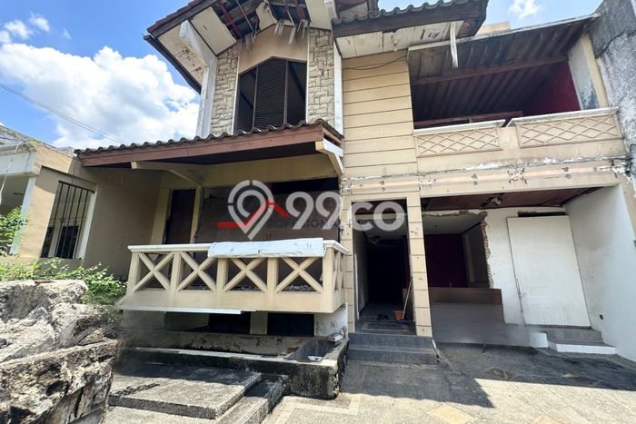 Rumah Elit LB 210m2 Siap Huni Desain Elegan di Pondok Indah, Jakarta Selatan Rumah Elit LB 210m2 Siap Huni Desain Elegan di Pondok Indah, Jakarta Selatan