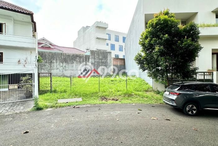 Tanah Dijual Area Strategis di Pondok Indah Jakarta Selatan 374m2 Tanah Dijual Area Strategis di Pondok Indah Jakarta Selatan 374m2