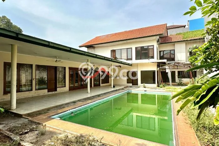 Rumah Elit Modern Tanpa Renovasi di Kemang Jakarta Selatan Rumah Elit Modern Tanpa Renovasi di Kemang Jakarta Selatan