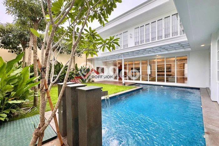 Rumah Mewah Dijual LT 517m2 di Kemang, Jakarta Selatan Rumah Mewah Dijual LT 517m2 di Kemang, Jakarta Selatan