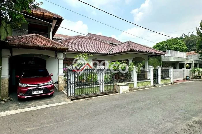 Jual Rumah Mewah Elegan Dengan View Eksklusif di Pondok Labu, Jakarta Selatan Jual Rumah Mewah Elegan Dengan View Eksklusif di Pondok Labu, Jakarta Selatan