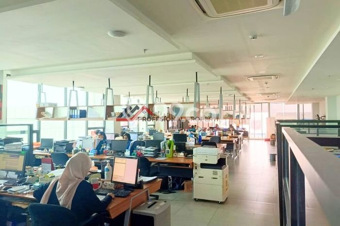 Kantor Usaha Dijual di Cilandak Jakarta Selatan LT 494m2 & LB 2156m2 Kantor Usaha Dijual di Cilandak Jakarta Selatan LT 494m2 & LB 2156m2