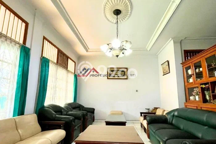 Dijual Rumah Mewah Elegan Dengan View Eksklusif di Kuningan, Jakarta Selatan Dijual Rumah Mewah Elegan Dengan View Eksklusif di Kuningan, Jakarta Selatan