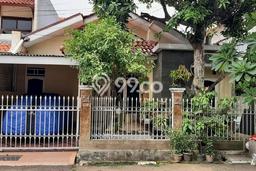 Jual Rumah Bagus Siap Huni LB 200m2 di Ciputat, Tangerang Selatan Jual Rumah Bagus Siap Huni LB 200m2 di Ciputat, Tangerang Selatan
